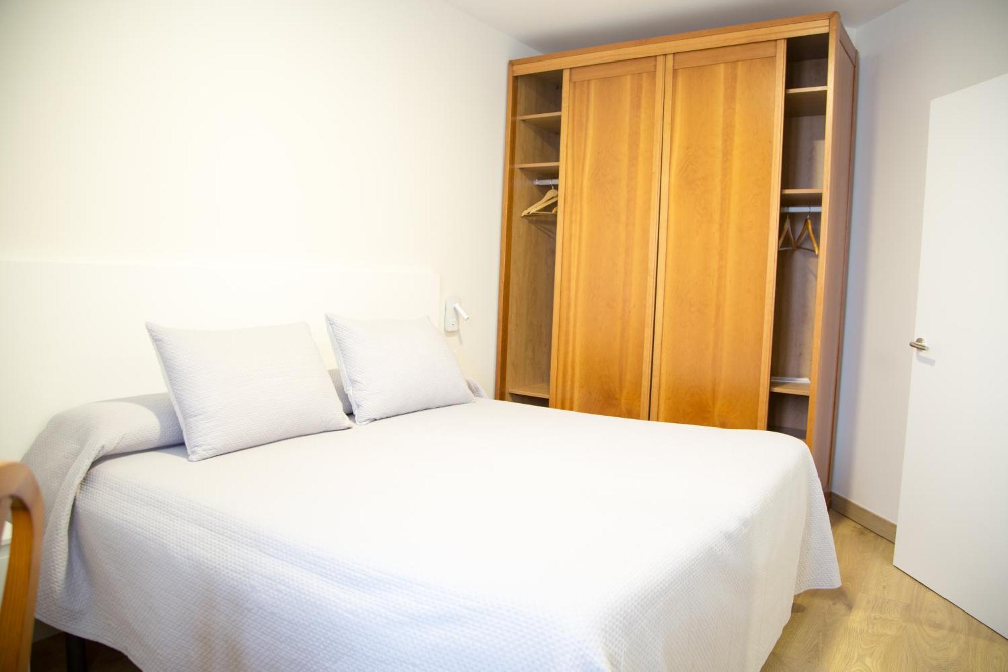 Apartamentos Playa De Cóbreces מראה חיצוני תמונה