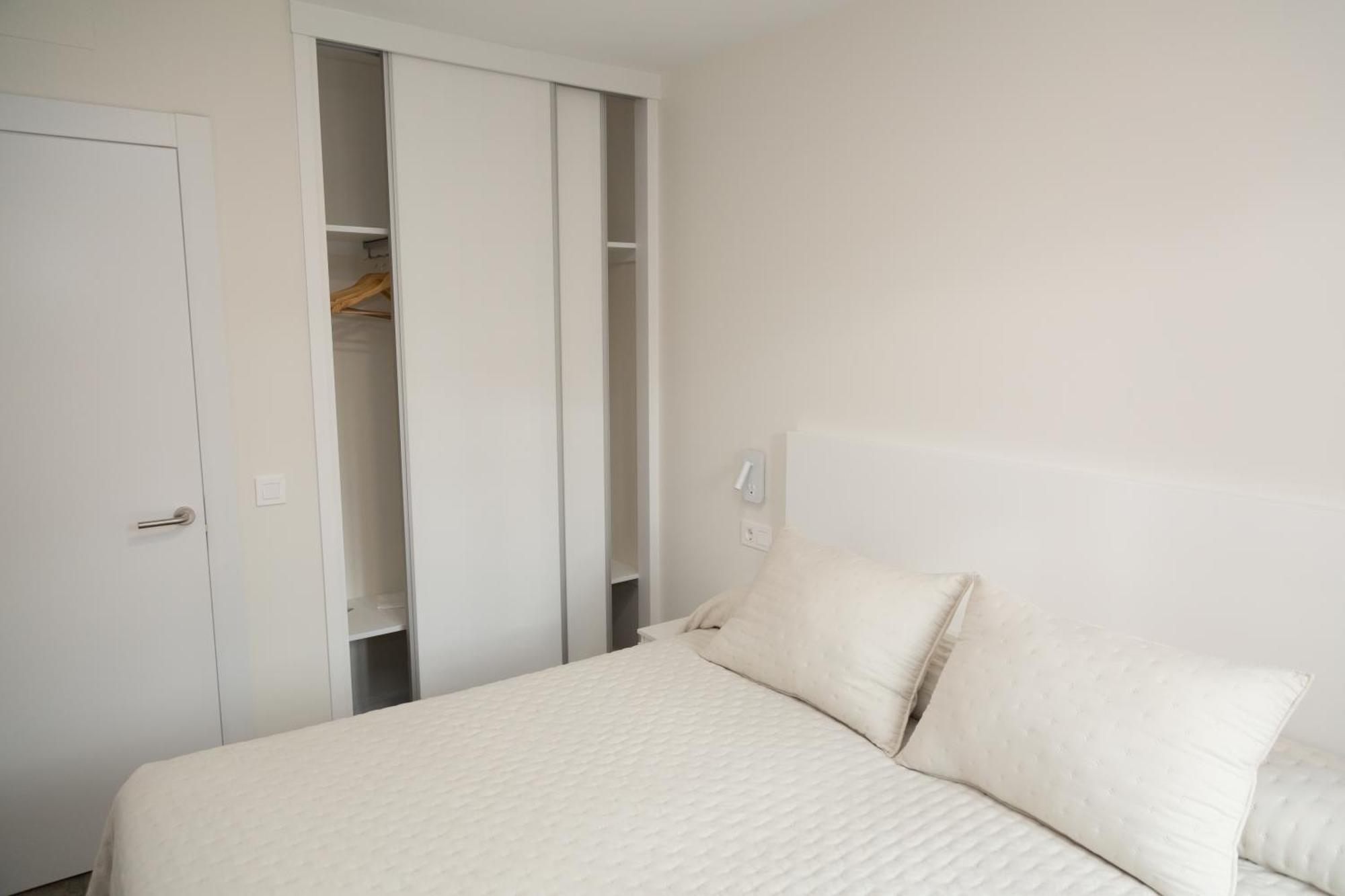 Apartamentos Playa De Cóbreces מראה חיצוני תמונה