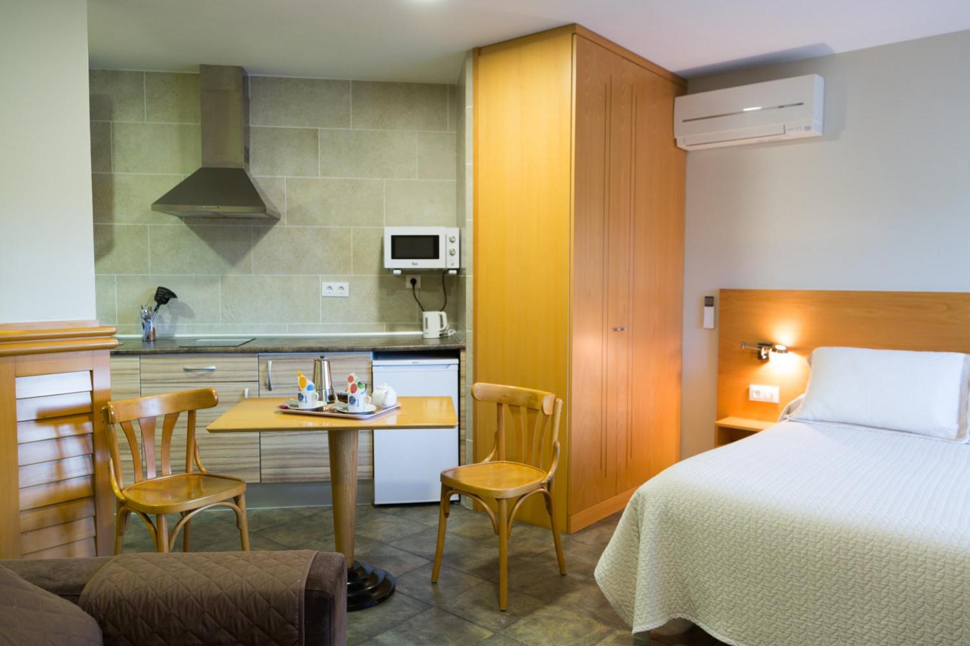 Apartamentos Playa De Cóbreces מראה חיצוני תמונה