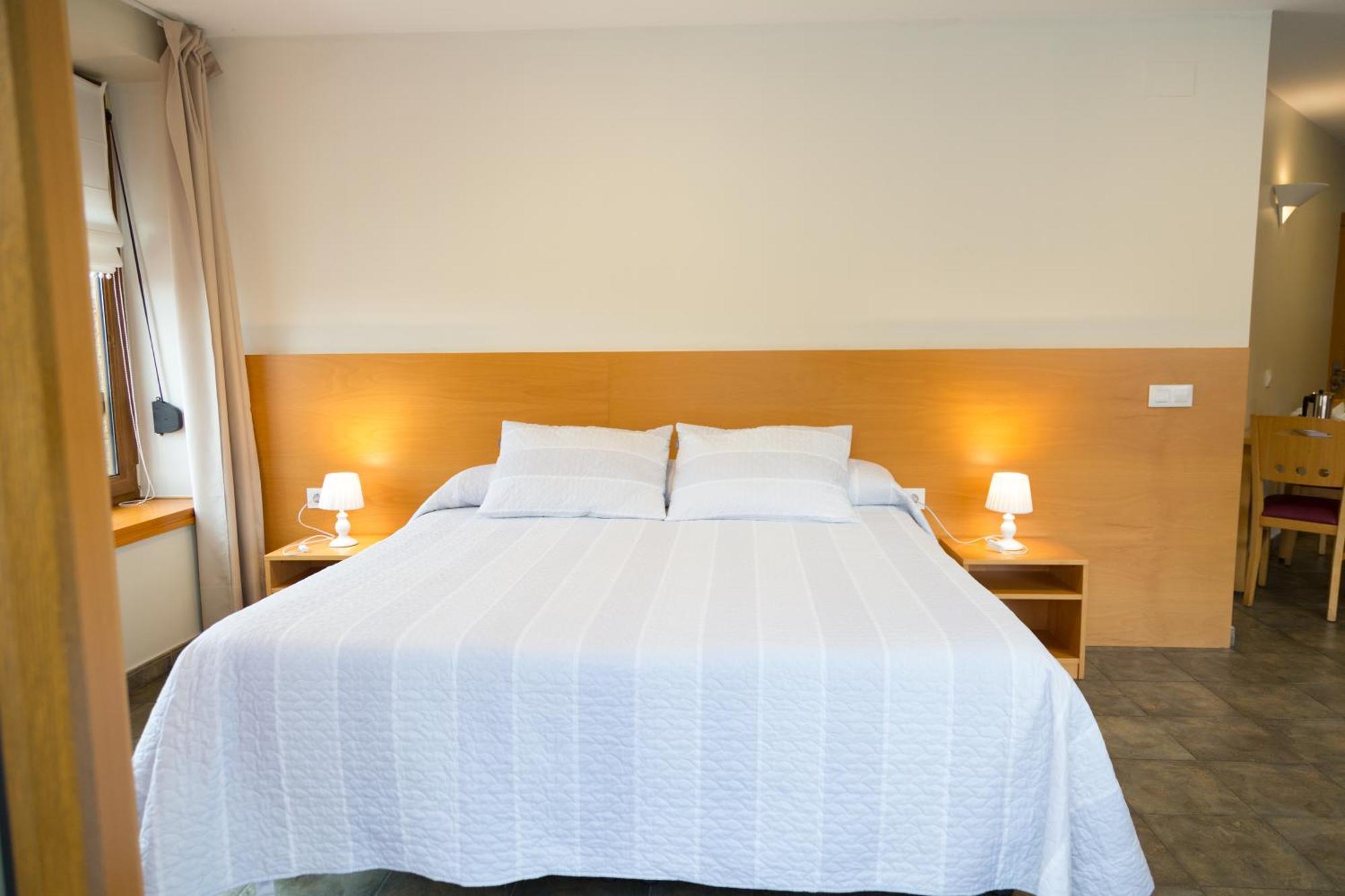Apartamentos Playa De Cóbreces מראה חיצוני תמונה