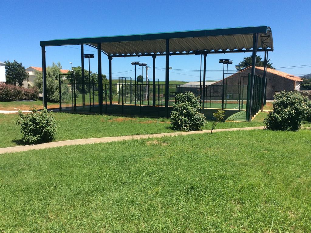 Apartamentos Playa De Cóbreces מראה חיצוני תמונה
